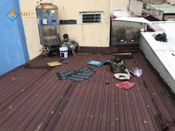chống dột mái tôn quận 2