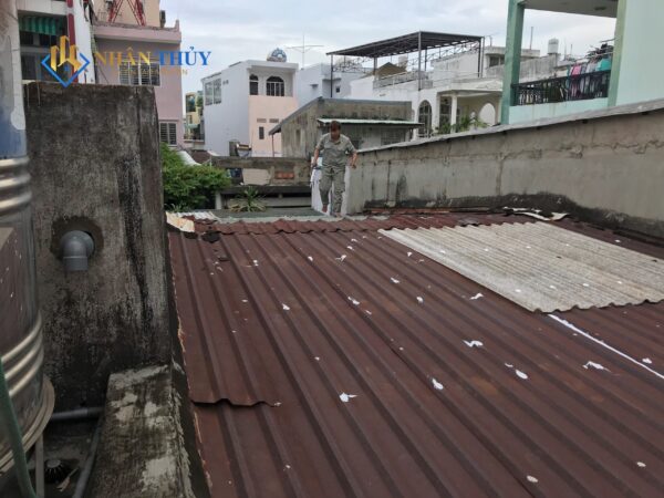 chống dột mái tôn quận 2