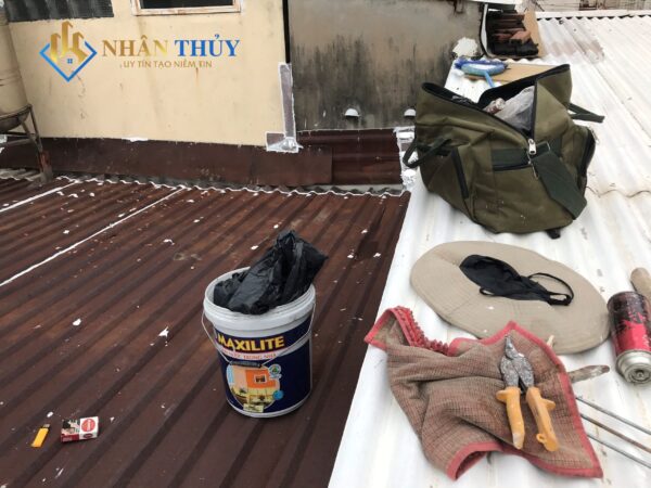 chống dột mái tôn quận 2